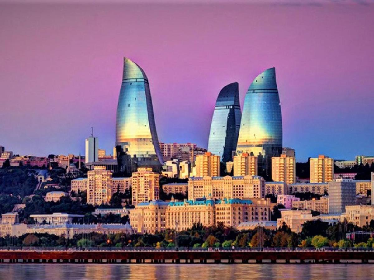 Баку погода сейчас. Баку 2023. Баку столица Азербайджана. Баку климат. Колорит Баку.